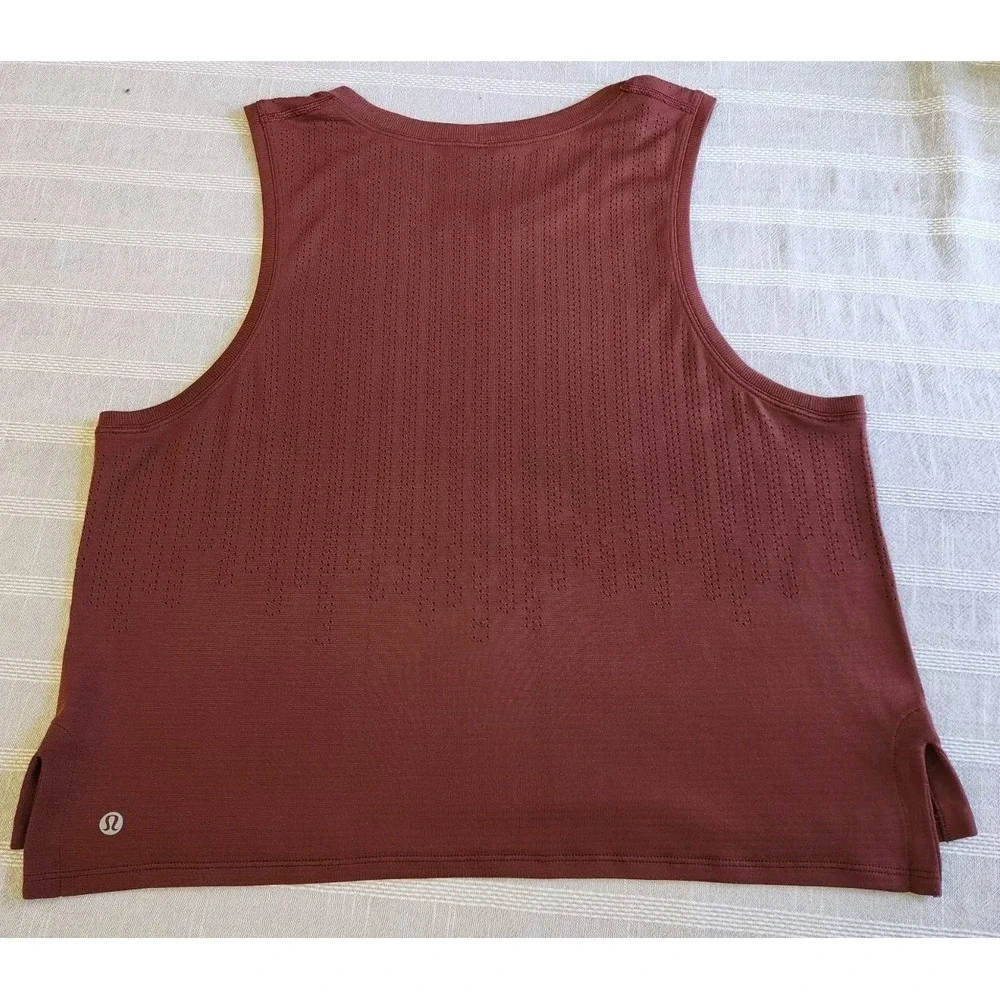 Lululemon SZ 12Train To Be Tank Brick  LW1CXAS